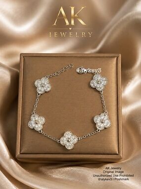 💎LUXURY QUATREFOIL Five Clover Crystal Bracelet, Luxury Elegant Silver-Tone